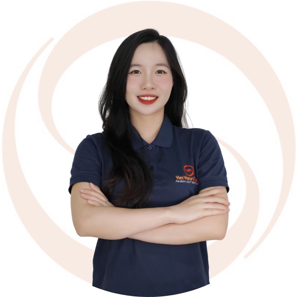 Nhân viên Kinh doanh Phụ trách khách hàng Cá nhân Trần Thị Ngọc Anh