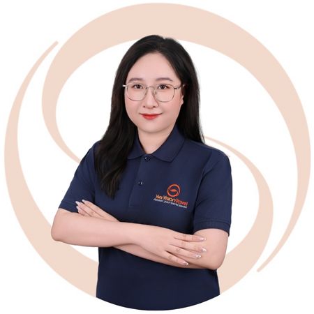 Nhân viên điều hành Võ Minh Trang