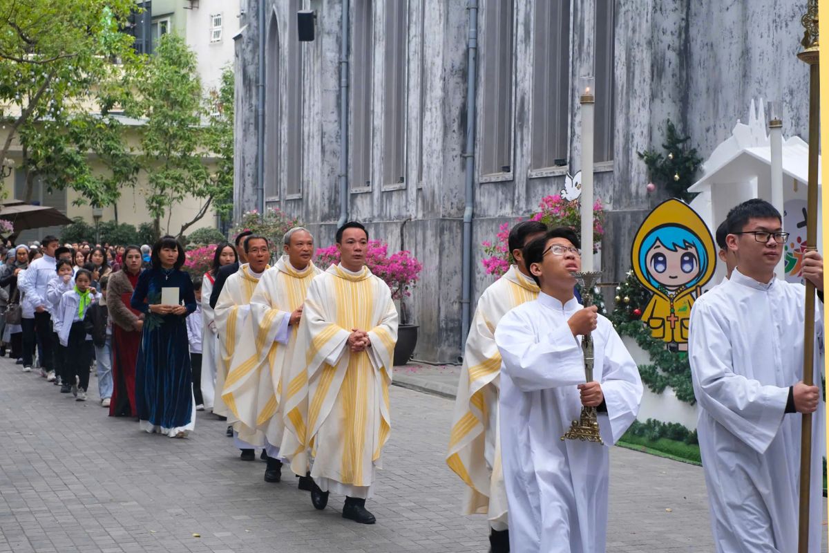hành hương tâm linh